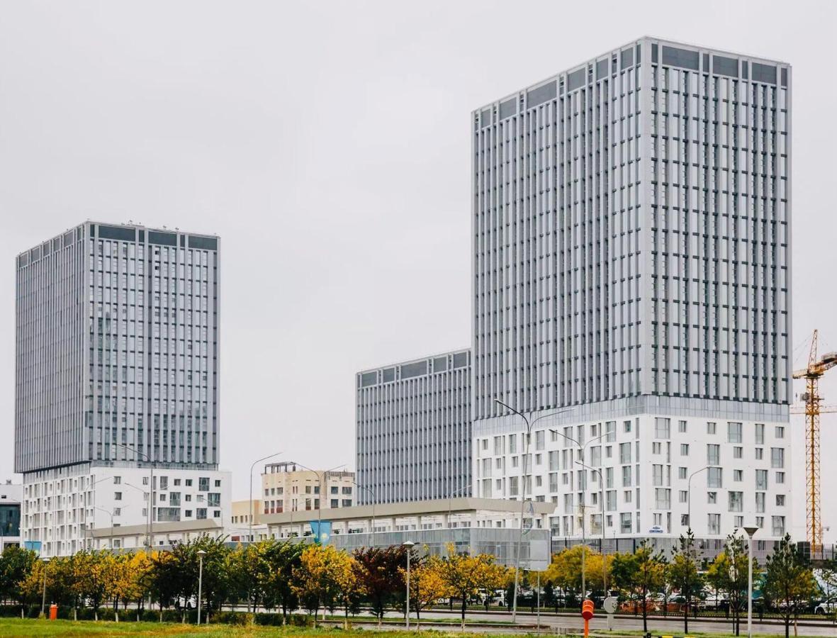 Orynbor Towers Apartment Astana Luaran gambar