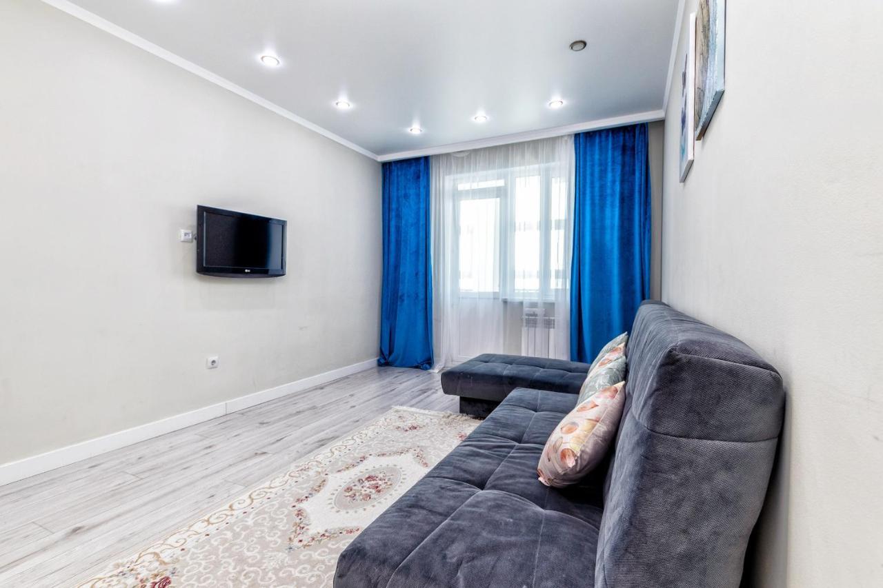 Orynbor Towers Apartment Astana Luaran gambar